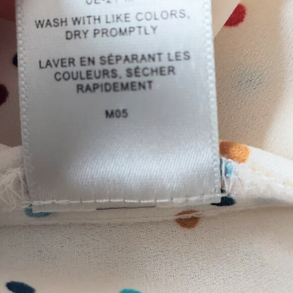 Van Heusen Size Small Short Sleeve V Neck Polka Dot Blouse - Picture 11 of 11